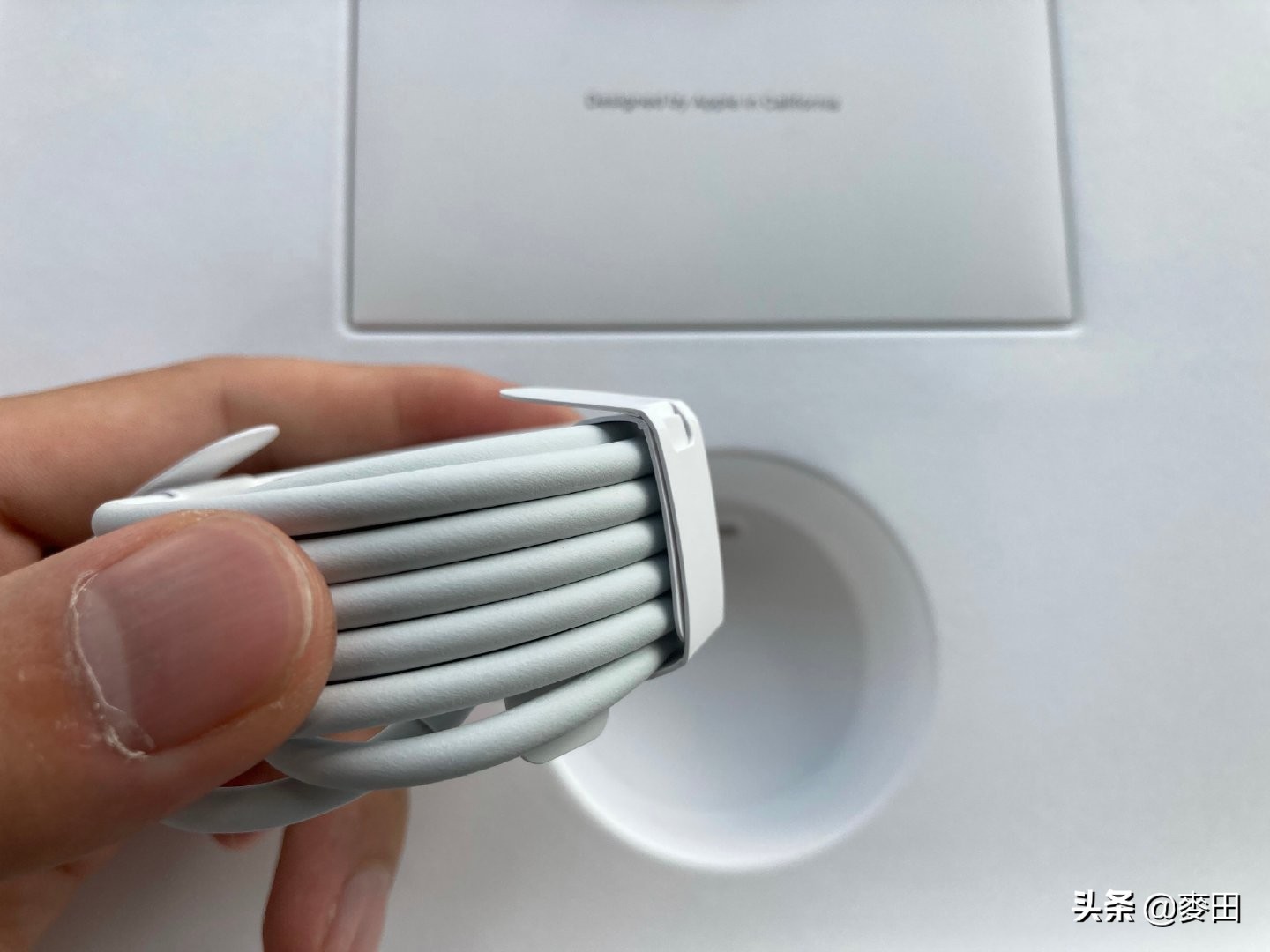 现在买macbookM1芯片合适吗,现在买macbookairm1的电池