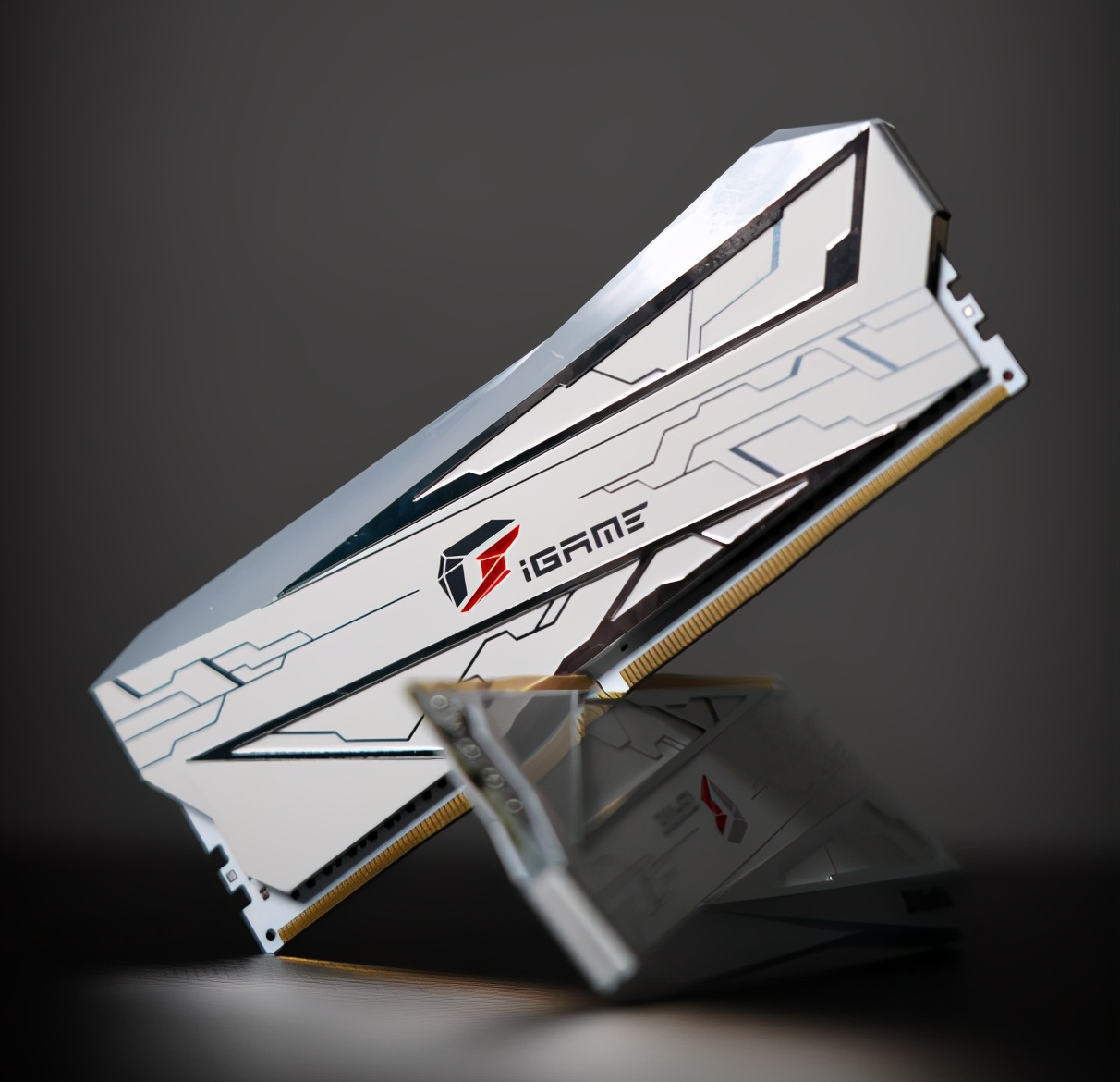 只因一句笑话，大耳朵图图吧沦陷成为第二图吧，网友：都怪电脑城