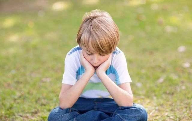 回避型依恋型孩子学习不好,回避型依恋的孩子