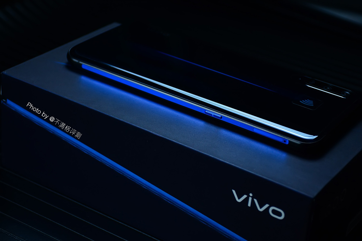 vivoiqoo8provsmate30pro,不吹不黑手机体验