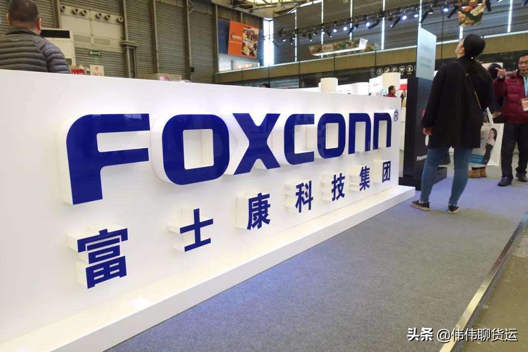 富士康打过工,做生意亏10万,32岁开卡车,依然笑对生活