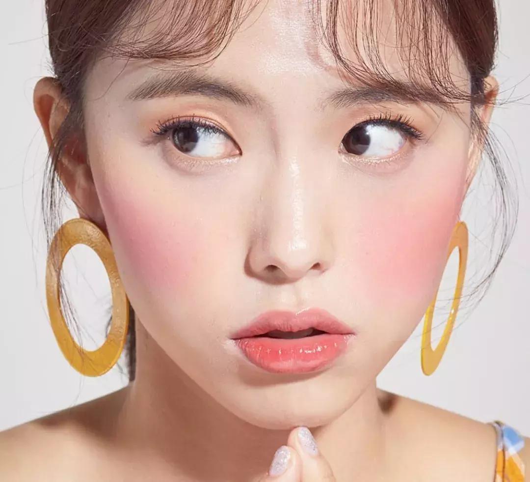 热门夏日口红推荐女生款,夏季超显白大牌口红