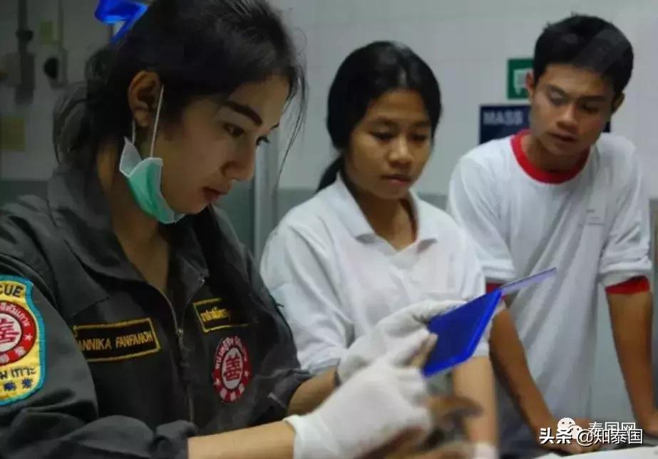 “尸体腐烂后会打嗝,我很害怕,但是我爱这份工作!”