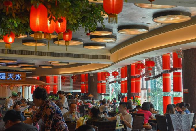 在三亚吃正宗的椰子鸡，不妨试试这两家（海南海岸行者旅行社）