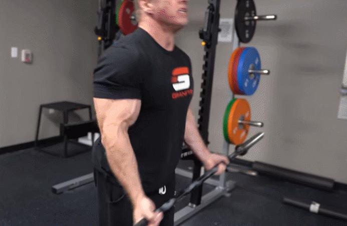 为什么弯举小臂会痛,肱二头肌弯举如何避免小臂借力