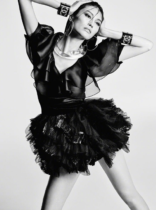 何穗维密高清图,何穗奚梦瑶维密秀2014视频