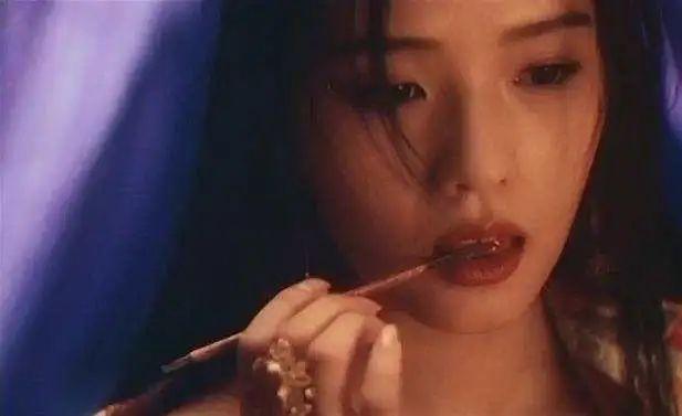 刘亚仁朴信惠阵容强大，韩国丧尸大片《活着》比釜山行2好看？