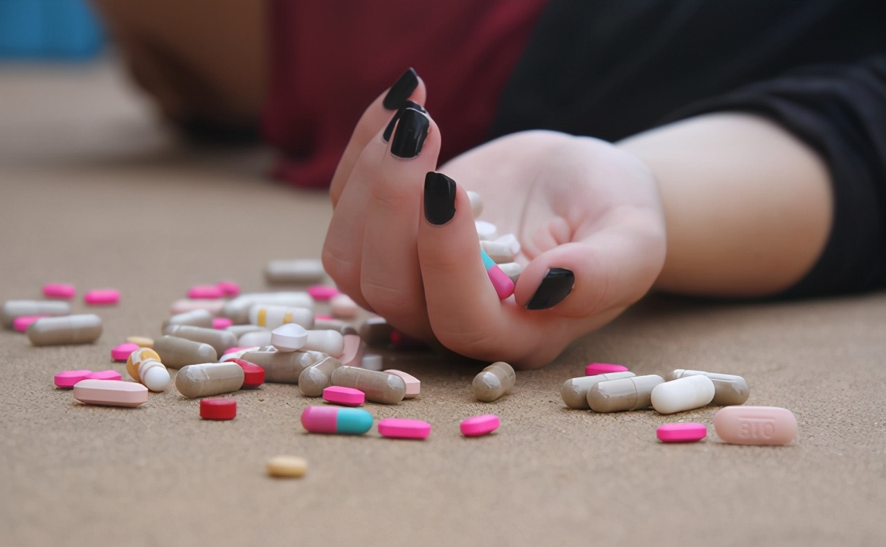 产后第一天吃什么最容易恢复身体,产后恢复操凯格尔运动多久可以做