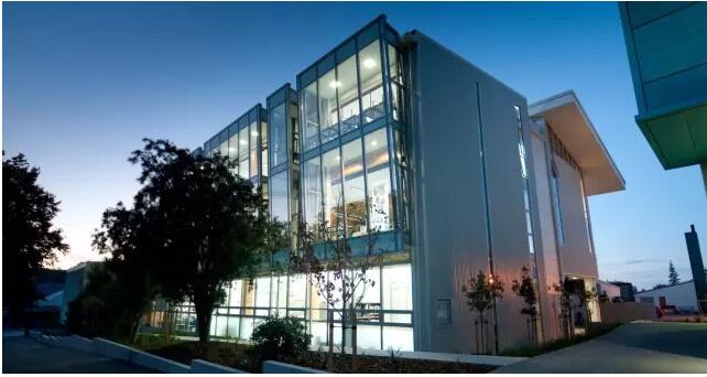 去尼尔森理工学院就读是怎样一种体验？