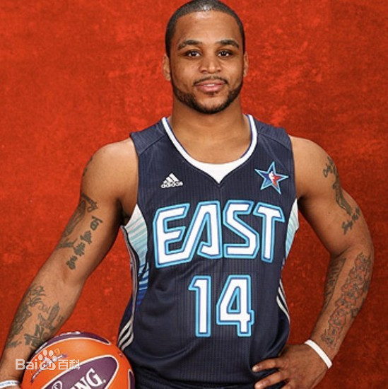 尼尔森霍华德身高,尼尔森霍华德