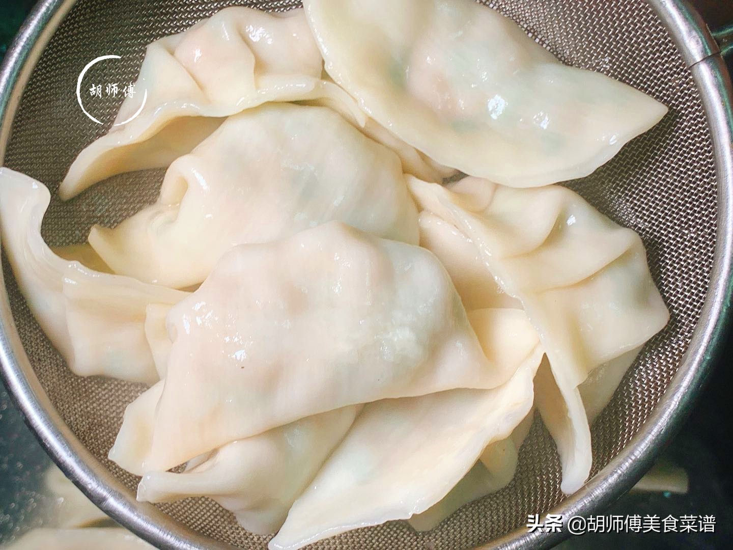 煮冻饺子冷水热水下锅,煮冻饺子用不用泼凉水
