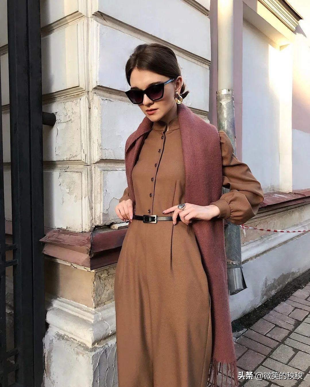 个子小+头大，学她这样扬长避短、玩转优雅，照样迷人