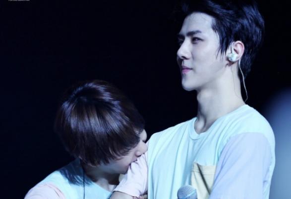 exo你不知道的事舞台歌曲,exo五巡演唱会为什么只有6个人