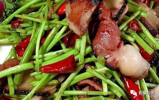 鄱阳湖腊肉炒藜蒿,炒腊肉的野菜大全