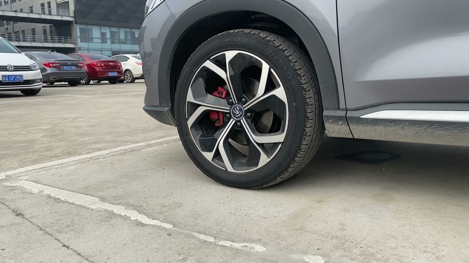 为什么宋plussuv销量那么低,宋plus的车身强度怎么样