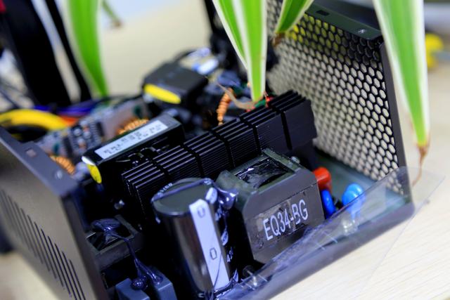 各品牌650w电源谁更值得买,电源到底买哪款