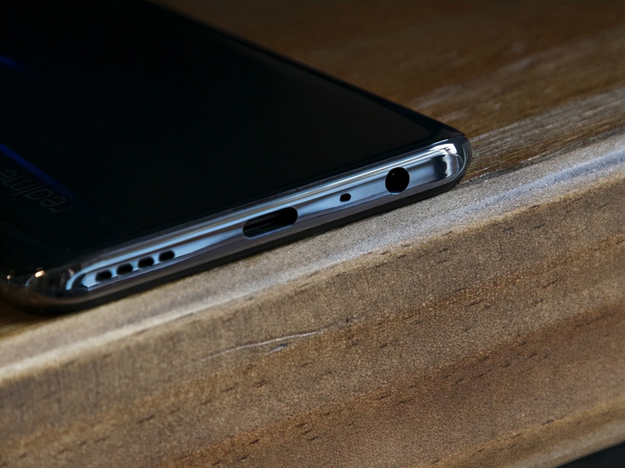 苹果手机没有耳机插孔怎么办,现在的手机为什么要取消耳机插孔