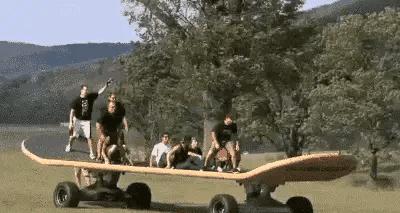 为什么加油站要24小时上班,为什么加油站一个工资1800