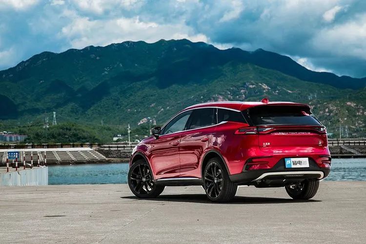 2021款唐dm-i112km质量靠谱吗,2021唐dm可以升级dilink4.0吗