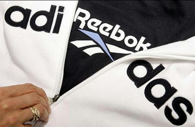 bape联名reebok锐步鞋,reebok联名运动鞋