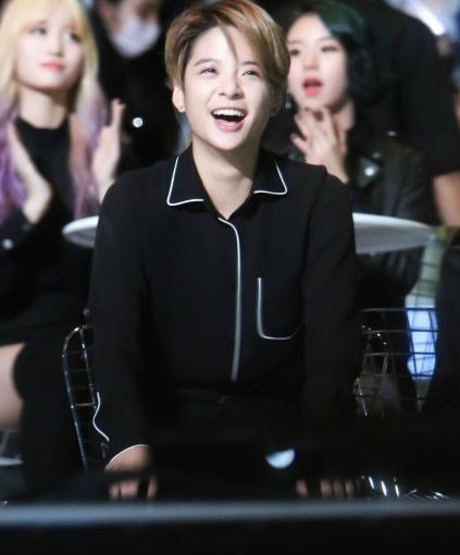 宋茜组合fx成员luna,fx组合郑秀晶宋茜