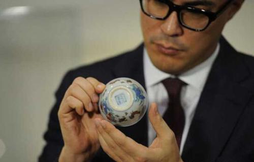 成化十四年鸡缸杯,成化十四年汪植鸡缸杯