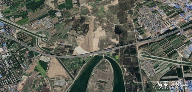 谷歌地图重现十年前的景象,谷歌2000年超清卫星地图