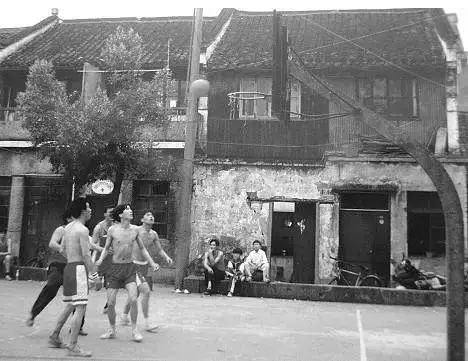 回力的透气运动鞋,回力鞋哪款好看又耐穿