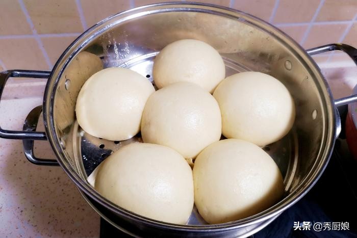 做包子馒头发面的教程,发面做饼包子的做法大全