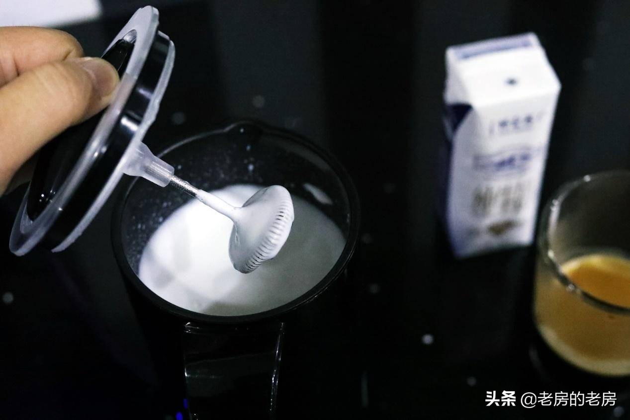 在家喝卡布奇诺,你需要一台什么样的咖啡奶泡机?