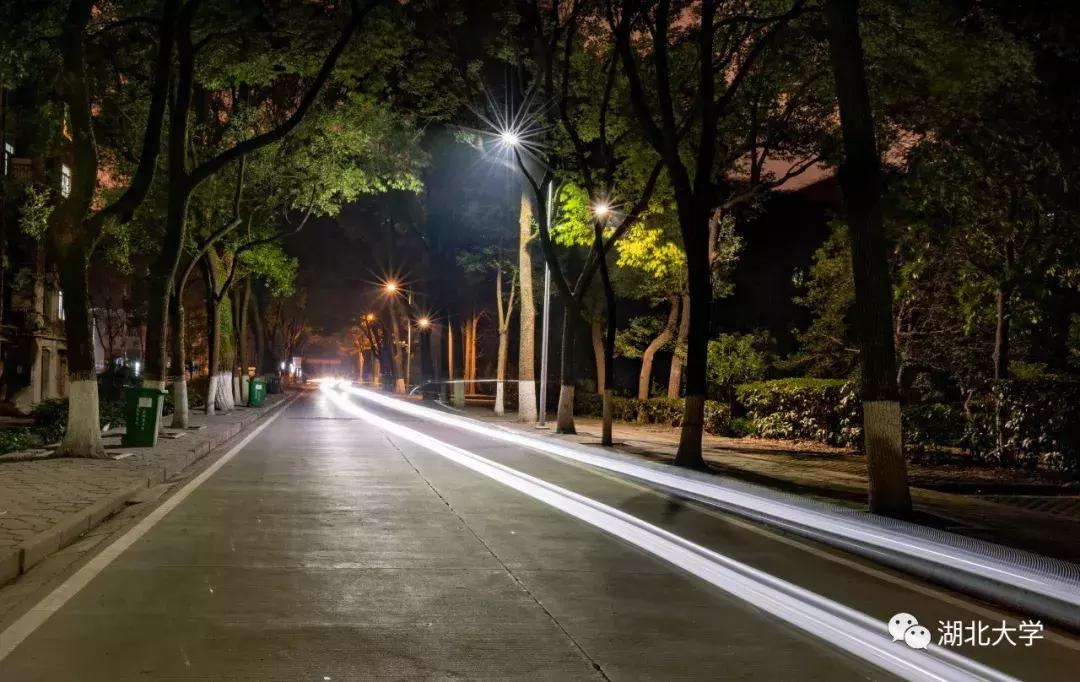 今天是你的生日，我的湖北大学！书记喊你回学校打卡