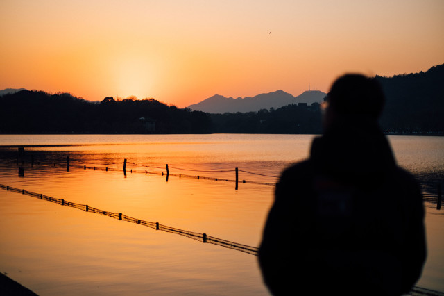 教育句子简短走心,走心语录经典句子