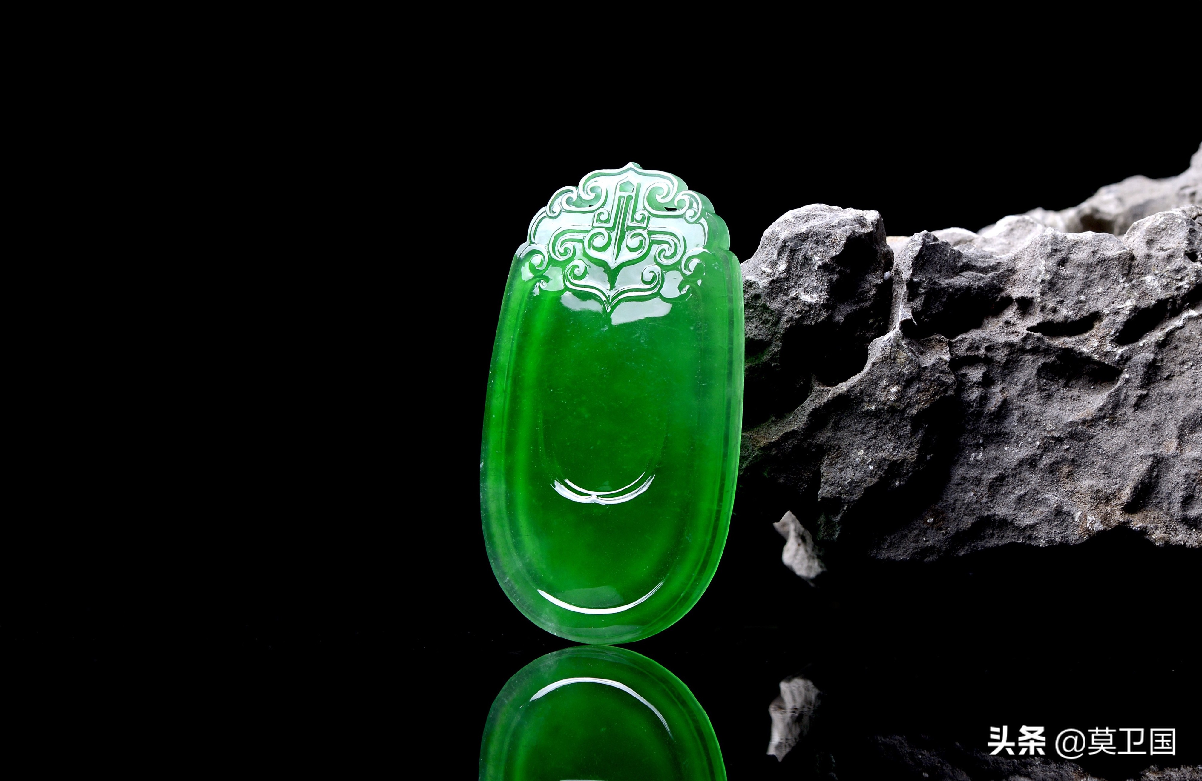 翡翠色根决定价值,色根是翡翠的内部结构吗