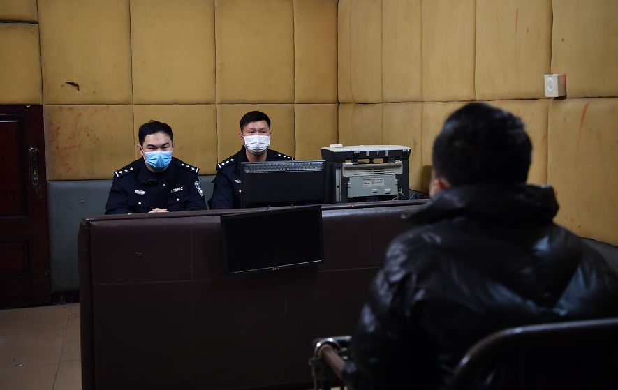 售卖假口罩可以立案吗,售卖假口罩涉嫌什么