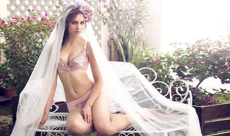 女士内衣蕾丝刺绣,刺绣蕾丝女士内衣