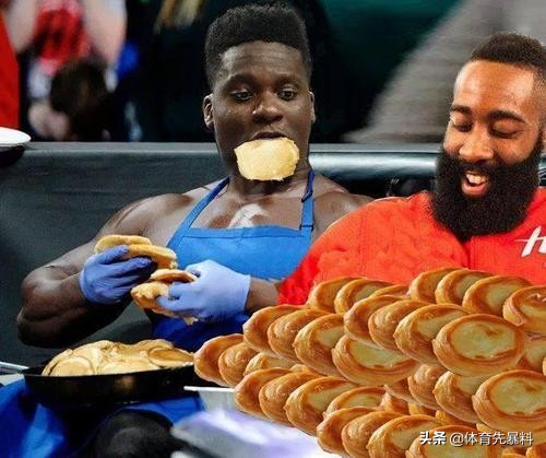 哈登被勇士淘汰返回更衣室,哈登被勇士淘汰后