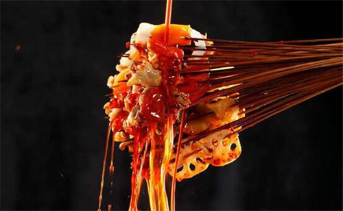 开个串串火锅店怎么选址,开家串串店怎么进货