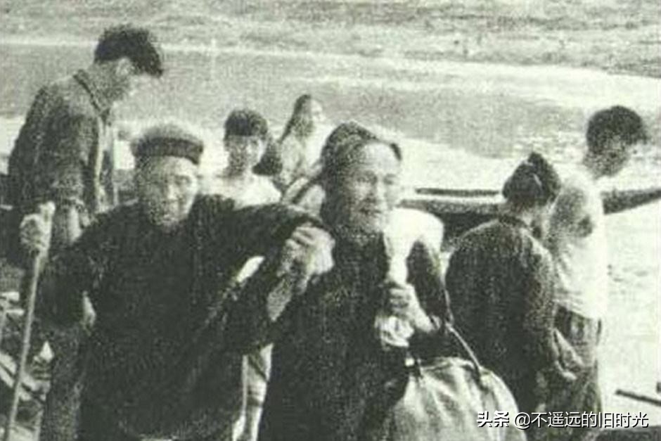 这部电影不仅让华仔一鸣惊人，更记录几百万越南华人那段不堪往事