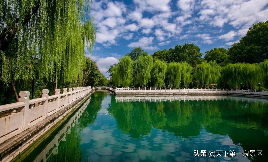 梦幻珍珠泉，似人间仙境