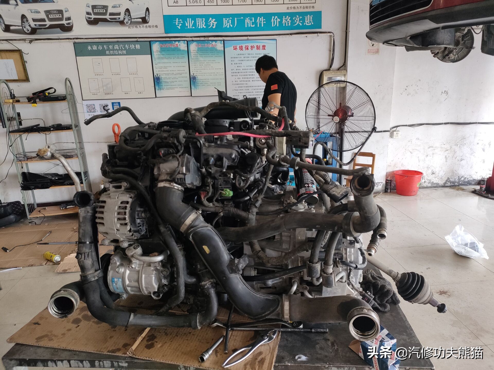 老途观发动机漏油维修,老途观涡轮增压器漏油维修多钱