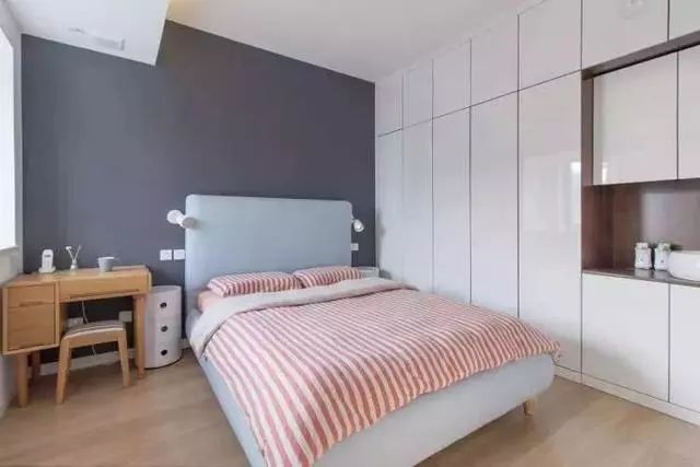 衣柜不到顶该如何处理?学会这4招,教你省下一大笔钱