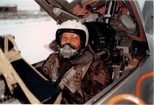 顶级程序员年薪多少,顶级程序员用什么电脑