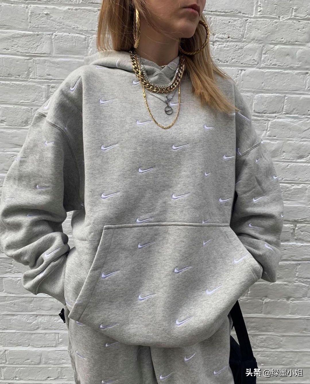 林允重新解锁时尚新看法,林允韩国时尚穿搭