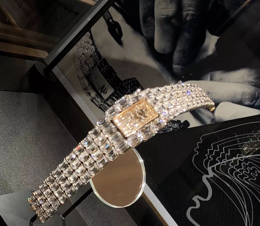 8万能买到的江诗丹顿,香港江诗丹顿在售的型号