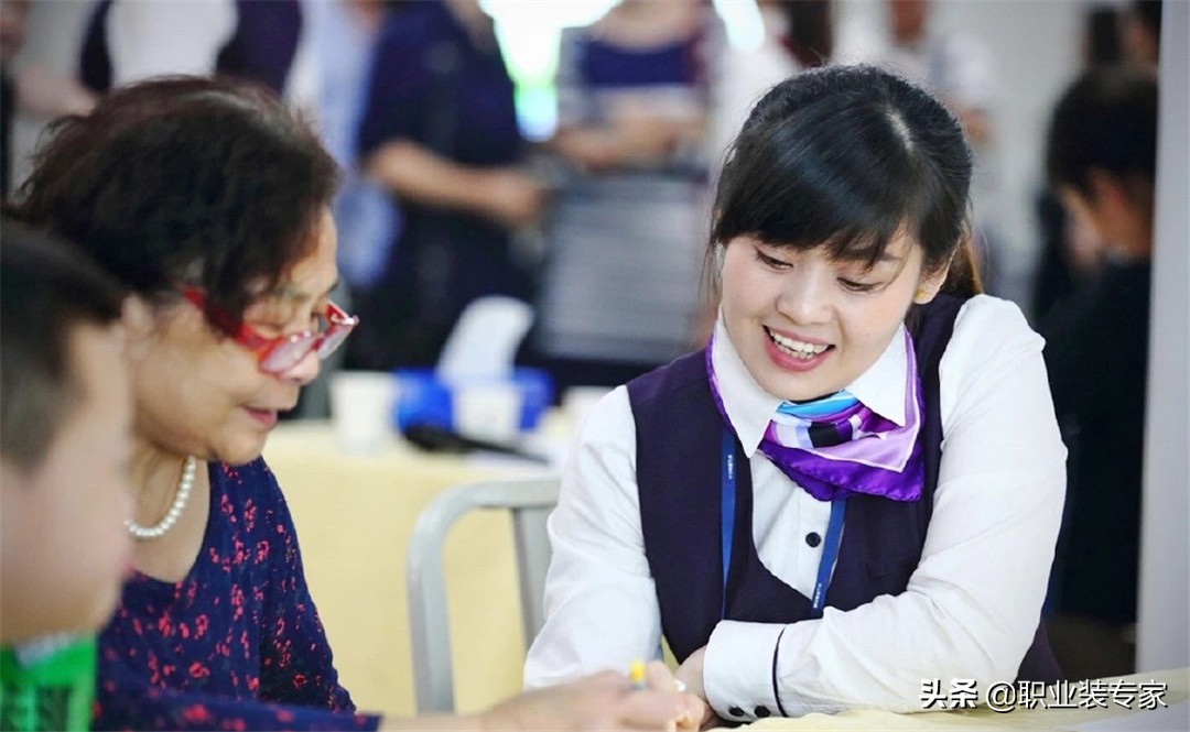 各个地铁制服颜色,广州地铁制服是什么颜色