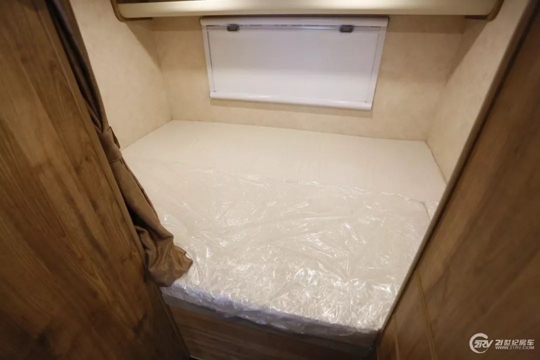 新款依维柯欧胜ad02后拓展房车,手动挡依维柯欧胜拓展房车大全