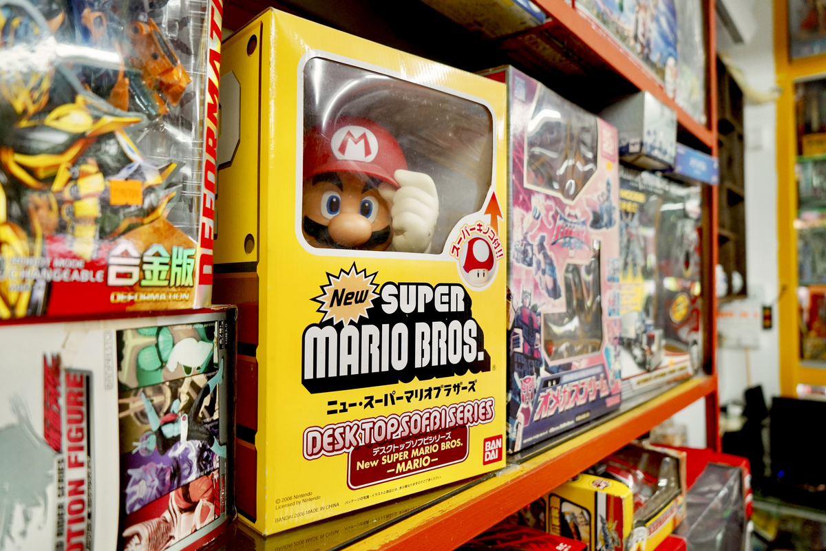 视频|这家开了20多年的宝藏玩具店，守护你我童年梦