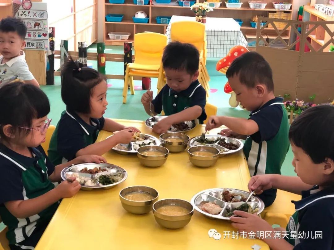 幼儿园开学第一周精彩掠影,幼儿园开学第一周快乐时光