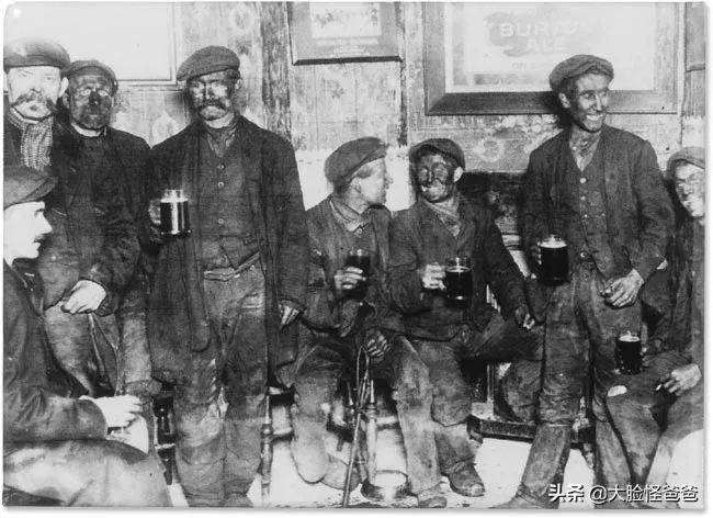 涓婂彜鏃舵湡鏌忛珮,鏌忛珮绁炶瘽