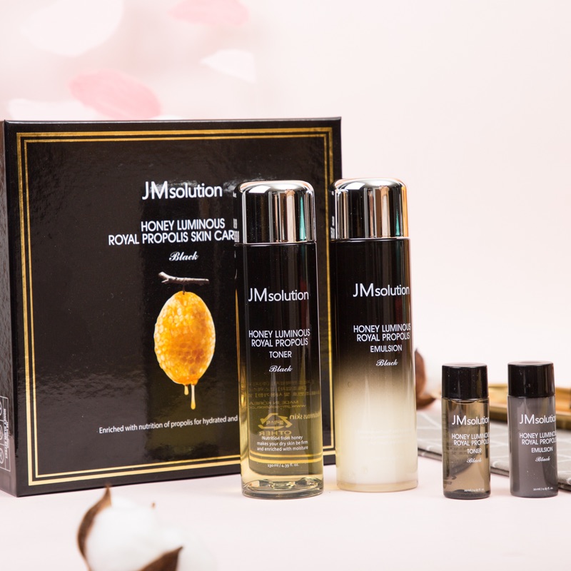 善草纪茉莉水乳测评拔草,安牧丹熊果苷水乳测评拔草